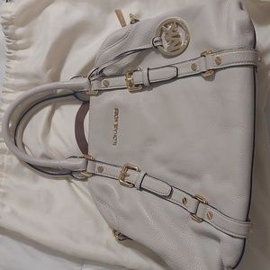Michael Kors Handbag in Cream and Gold